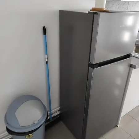 Entier Avec Wifi, Smart Tv, Proche Douai شقة *